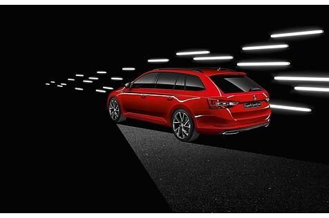 Skoda Superb Combi SportLine 2.0 TSI 4x4 kostet 45.290 Euro