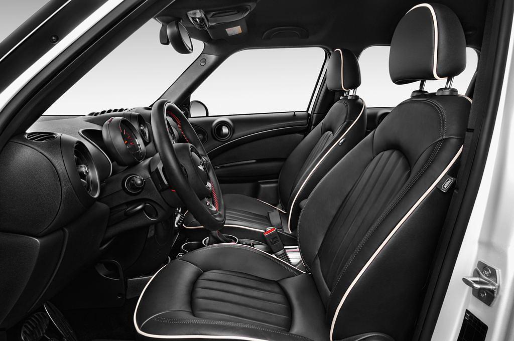 MINI Countryman (Baujahr 2016) Cooper S 5 Türen Vordersitze