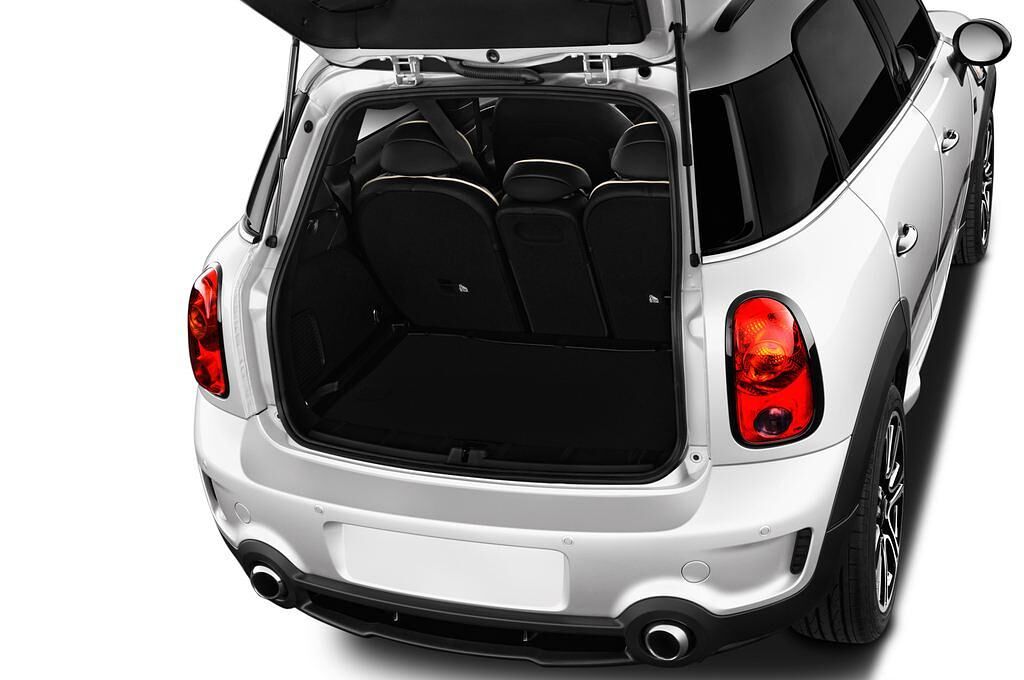 MINI Countryman (Baujahr 2016) Cooper S 5 Türen Kofferraum