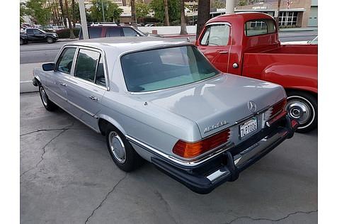 Mercedes 450 SEL 1977 mit 107.000 Meilen