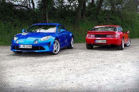 Alpine V6 GT trifft Alpine A110 - Alpines Gipfeltreffen