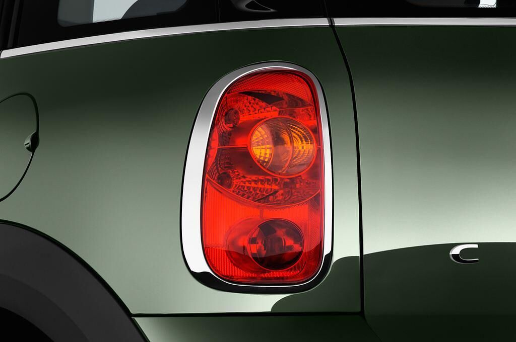 MINI Countryman (Baujahr 2016) One 5 Türen Rücklicht