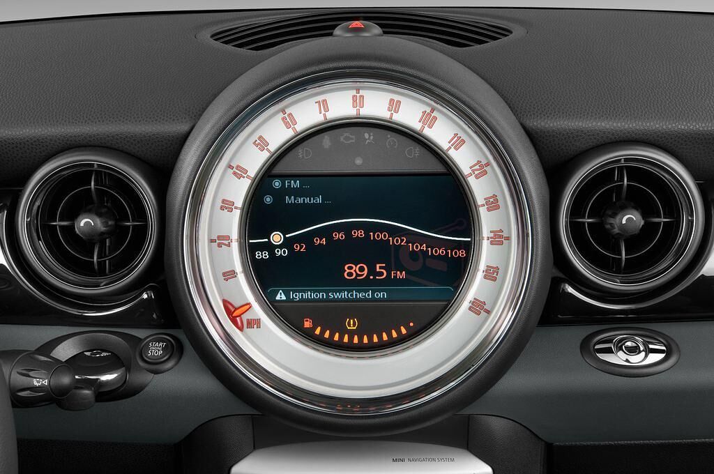 MINI MINI (Baujahr 2010) COOPER 2 Türen Radio und Infotainmentsystem