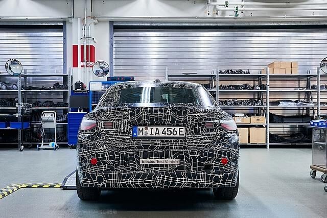 Tarnwerkstatt BMW i4