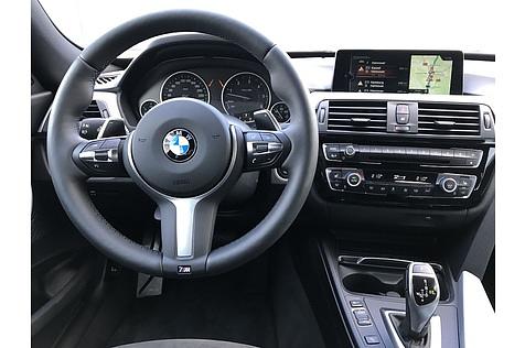 Klar gegliedertes Cockpit bei BMW