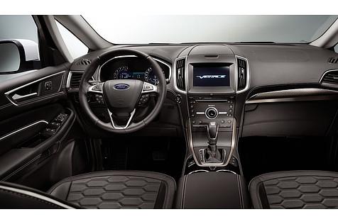 Bei Ford wirkt das Lenkrad überladen