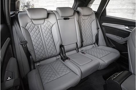 Audi Q5 2.0 TFSI Quattro - die Kopfstützen könnten größer sein