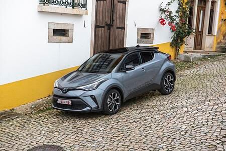 Test: Toyota CH-R 2.0  - Der sanfte Wilde