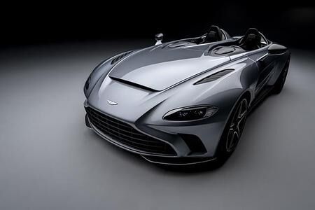 Aston Martin V12 Speedster  - Teuer. Selten. Dachlos.