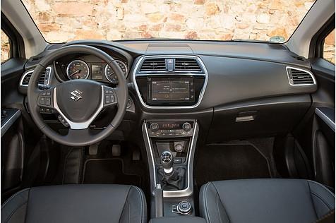 Das Infotainment-System lässt sich einfach bedienen