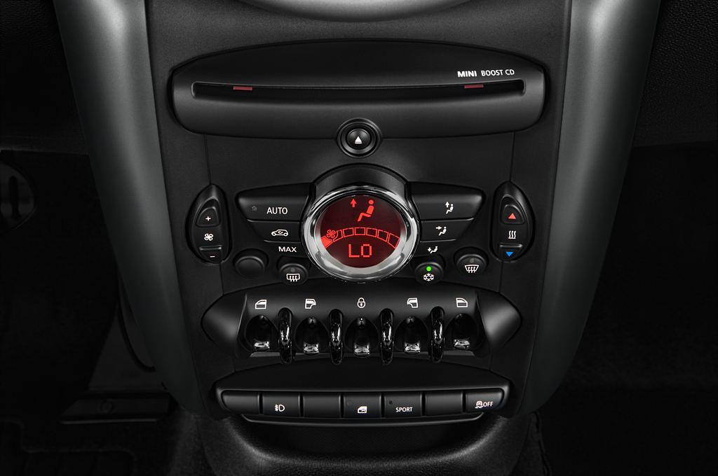 MINI Countryman (Baujahr 2011) Cooper S 5 Türen Temperatur und Klimaanlage
