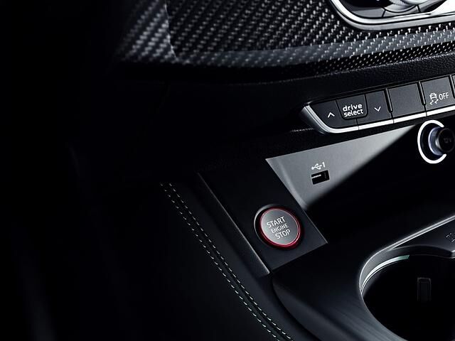 Der Preis für den Audi RS 5 Sportback beläuft sich auf mindestens 83.500 Euro