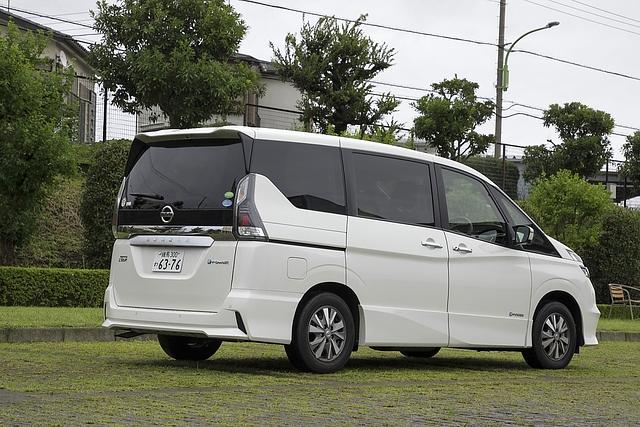 Nissan Serena e-Power