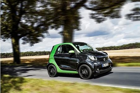Smart Fortwo Electric Drive - Elektro-Terzett Smart Fortwo Electric Drive - Elektro-Terzett