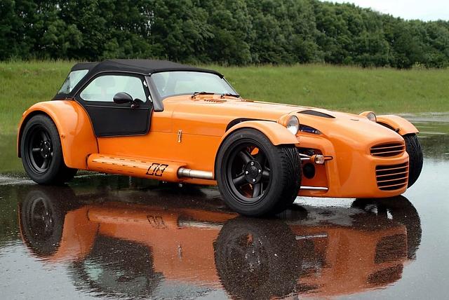 Der Donkervoort D8 270 RS war mit einem 1,8 Liter Audi Turbomotor mit E-Gas und 199 kW / 270 PS bestückt