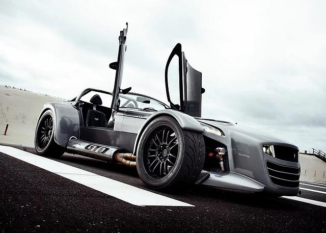 Der Donkervoort D8 GTO hat ein Leistungsgewicht von weniger als zwei PS pro Kilogramm