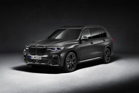 BMW X7 „Dark Shadow“  - Für die dunkle Seite 