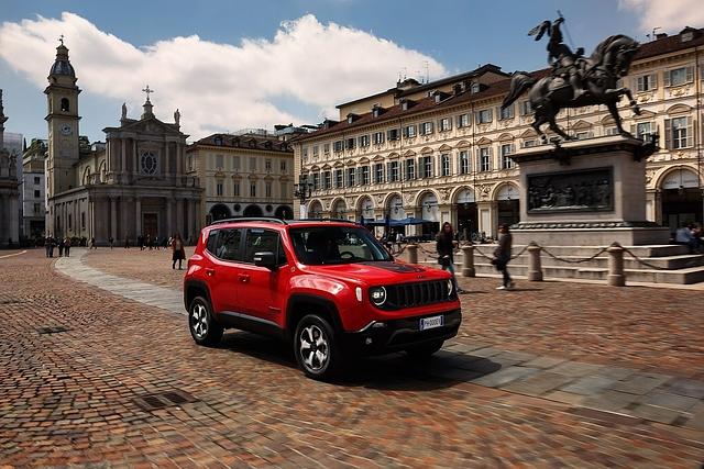 Der Jeep Renegade 4xe kostet mindestens 37.236,97 Euro