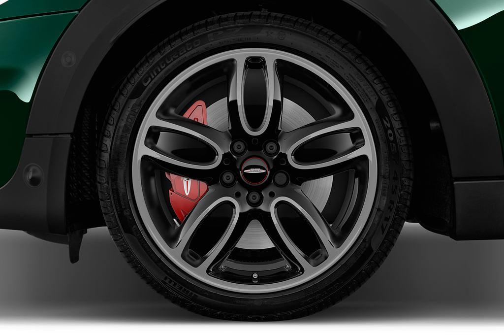 MINI MINI (Baujahr 2017) JCW 3 Türen Reifen und Felge