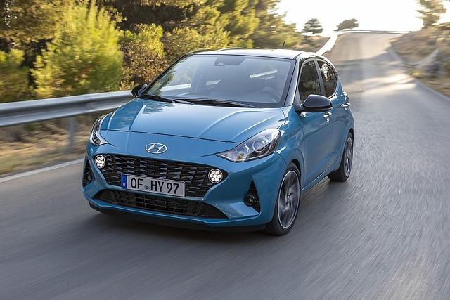 Das Fahrwerk des Hyundai i10 1.2 ist nicht so straff, wie das der N-Line Variante