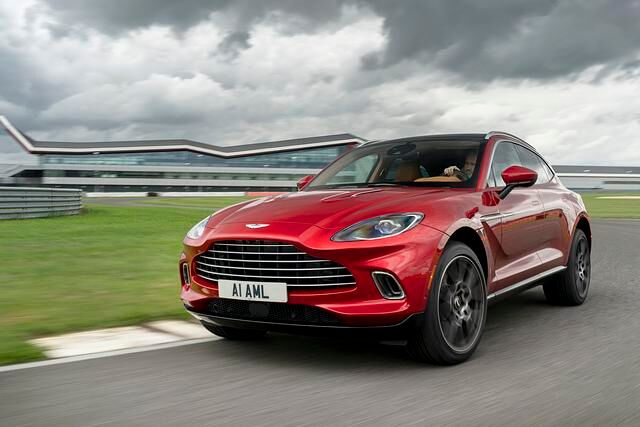 Fahrbericht: Aston Martin DBX - Sportwagen auf Stelzen