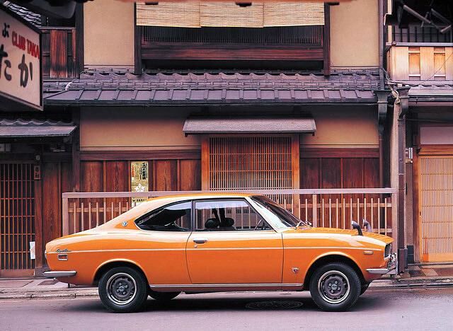 „Bei Tempo 190 im Geschwindigkeitsrausch“ jubelte ein deutsches Fachmedium über das RX-2 Coupé, das 1970 seine Zuverlässigkeit mit einem damals einzigartigen Garantieversprechen über zwei Jahre...
