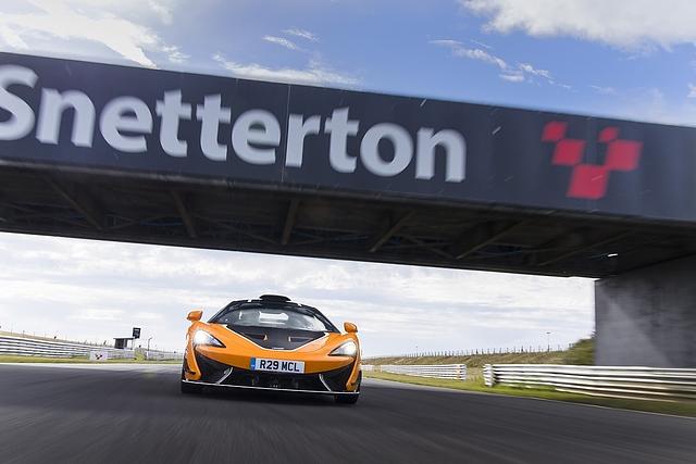 McLaren 620 R