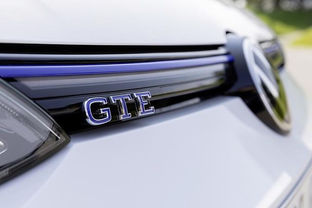 VW Golf GTE 2021