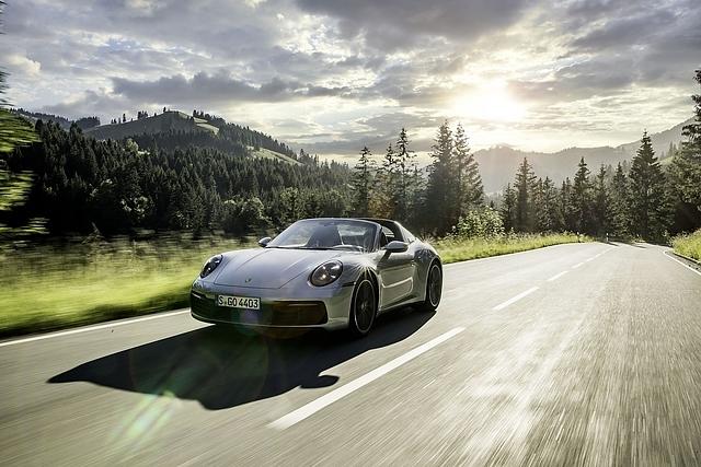 Porsche 911 Targa 4 / 4S