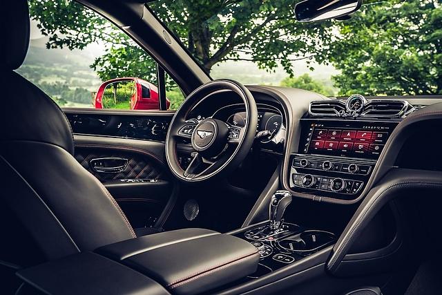 Bentley Bentayga V8 2021