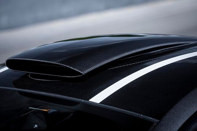 Dank viel Carbon wiegt der McLaren unter 1,4 Tonnen