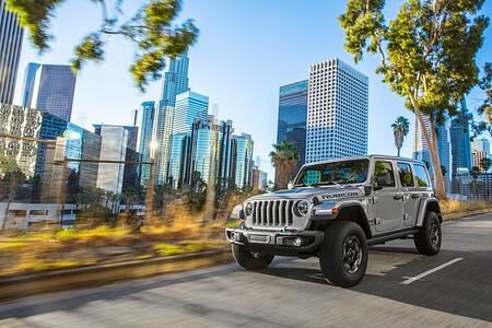 Jeep Wrangler 4xe  - Offroader unter Strom  