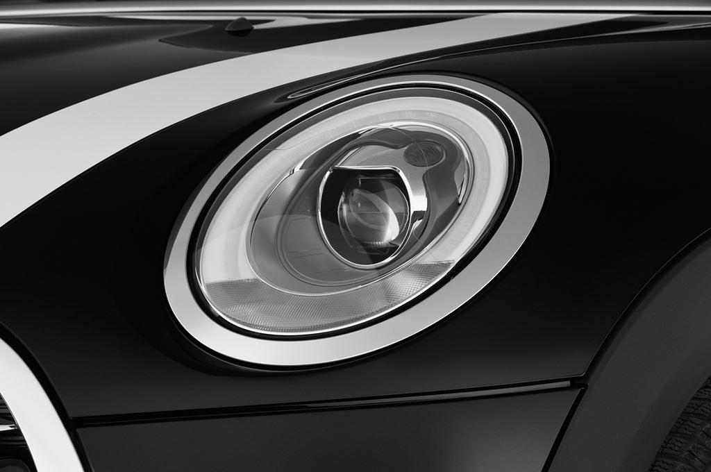 MINI MINI (Baujahr 2015) Cooper 5 Türen Scheinwerfer