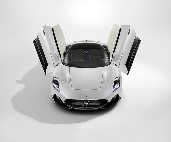 Maserati MC20 2020