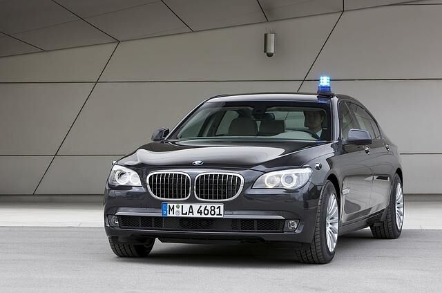 BMW 760 Li Panzer