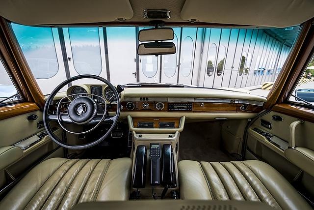 Mercedes 600 der Baureihe W 100