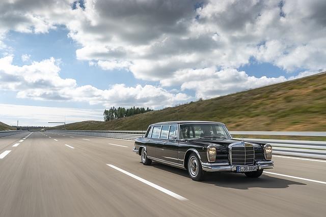 Mercedes 600 der Baureihe W 100