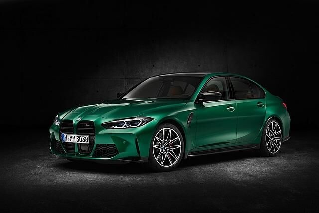Die BMW M3 Limousine tritt optisch zurückhaltender auf
