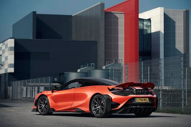 Der Longtail ist gewaltige 80 Kilo leichter als der ohnehin schon schlanke 720S