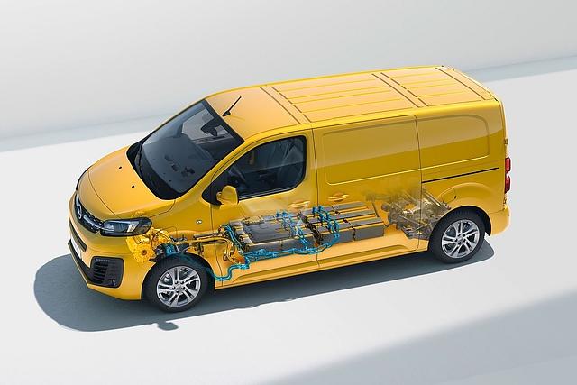 Den Opel Vivaro-e gibt es mit zwei Batteriegrößen: 50 kWh und 75 kWh