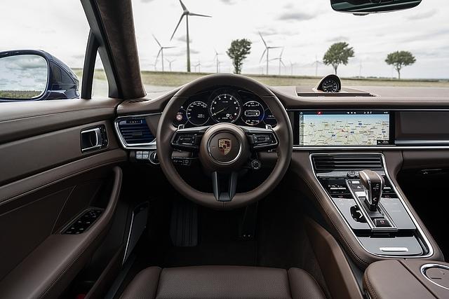 Porsche Panamera 4S E Hybrid