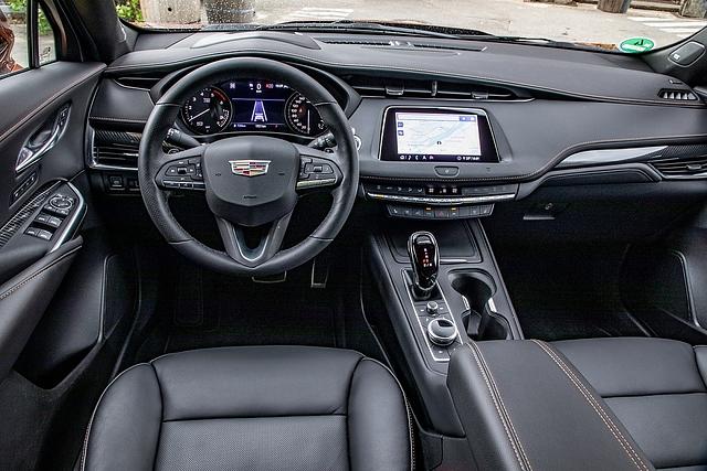 Cadillac XT4 350d
