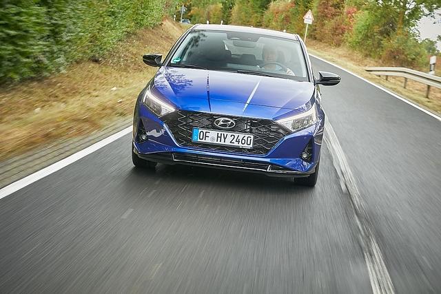 Wer will, kann den Hyundai i20 1.0 T-GDI mit einem Siebengang-Doppelkupplungstriebe ordern