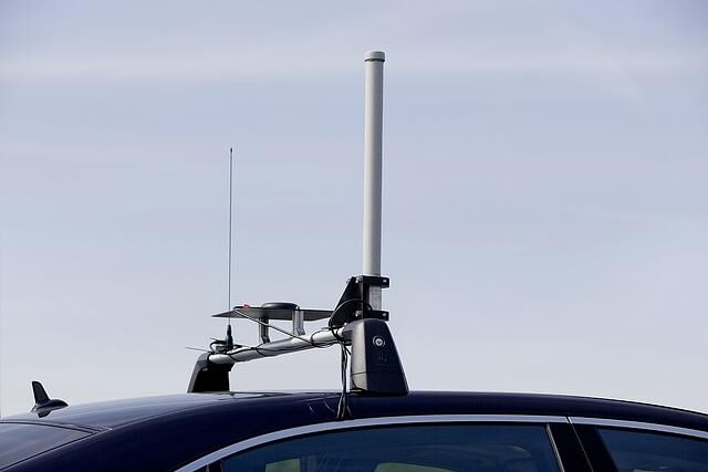 Daimler Antenne GPS