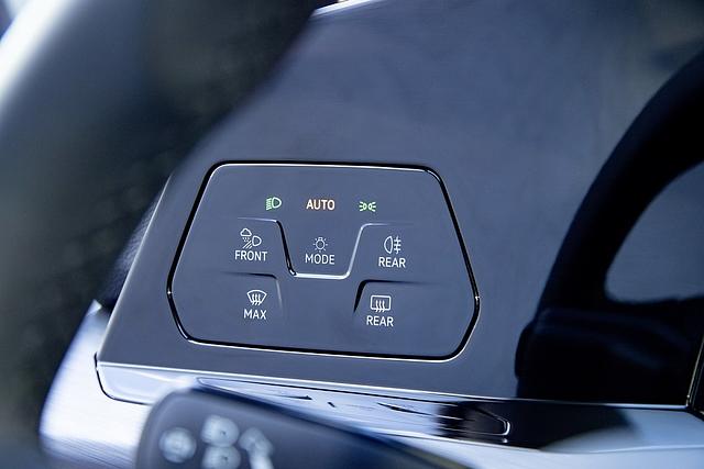 VW Golf 1.0 eTSI