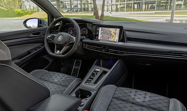 VW Golf 1.0 eTSI