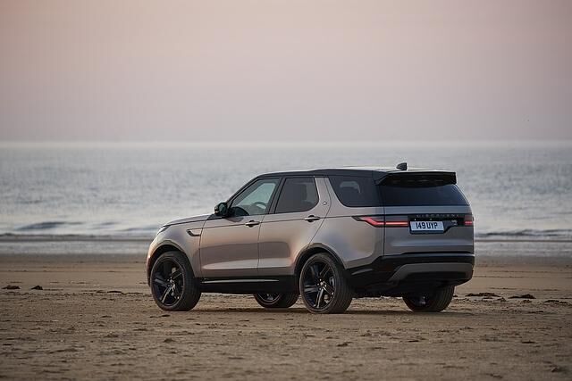 Land Rover Discovery 2021