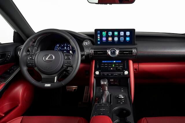 Natürlich beherrscht der kommende Lexus IS auch modernste Konnektivitätstechnik