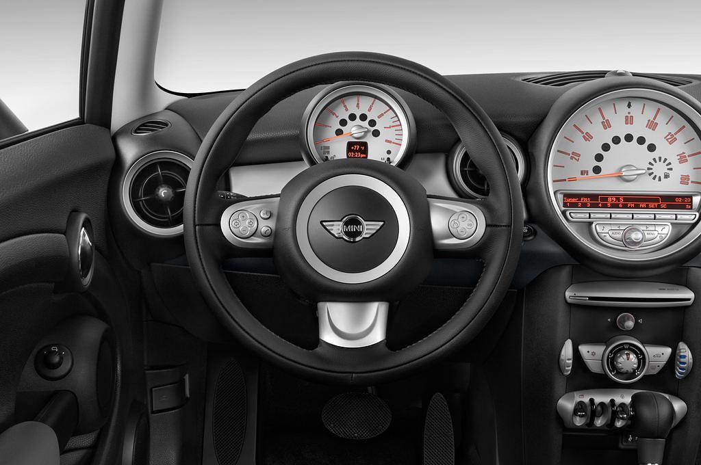 MINI MINI (Baujahr 2010) COOPER 3 Türen Lenkrad