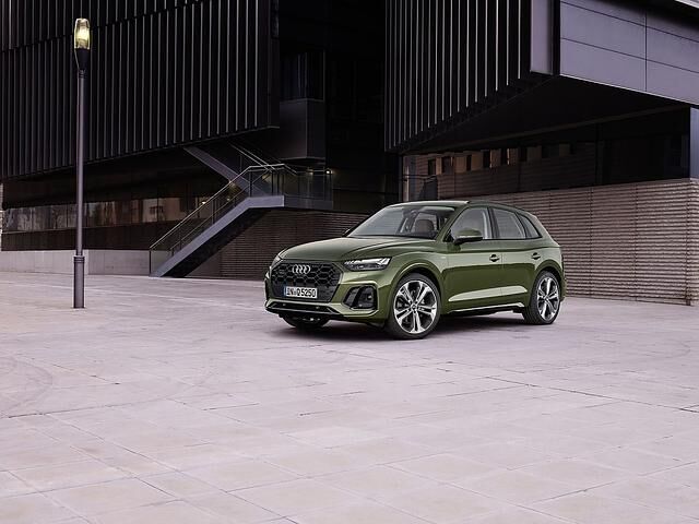 Der Audi Q5 setzt auf Schwarmintelligenz und gibt dem Fahrer Tipps, um die grüne Welle einzuhalten